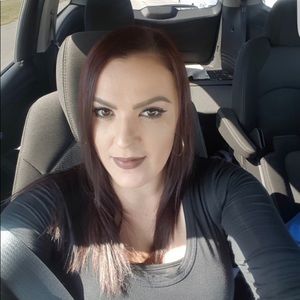 Meet your Posher, Erika